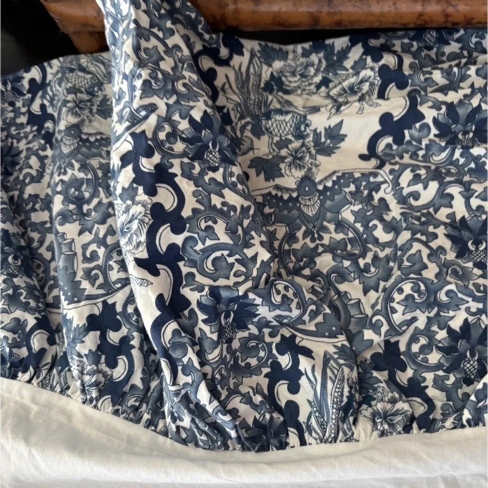 Ralph Lauren Blue White PORCELAIN Chinoiserie TAMARIND Bedskirt Queen Size